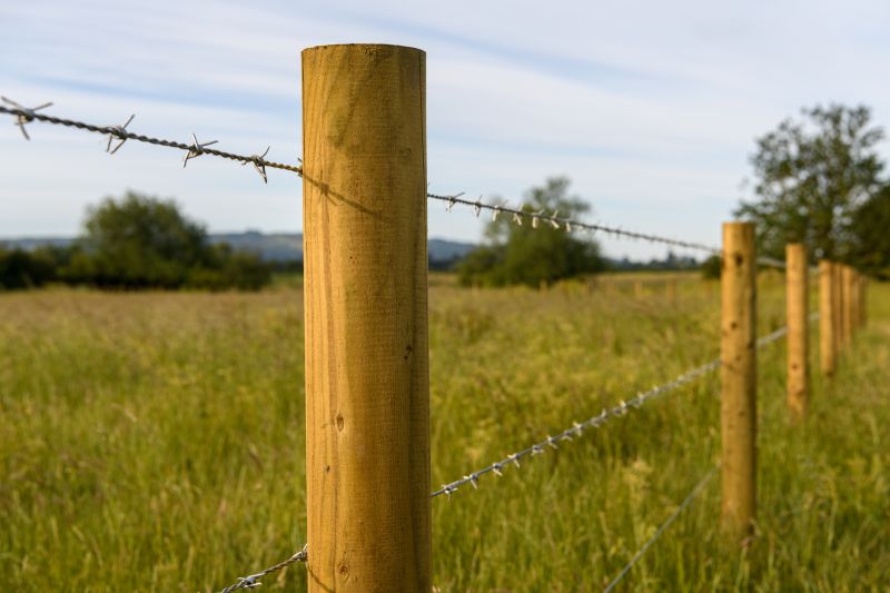 Barbed Wire Installation detail